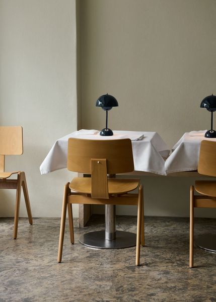 &tradition Flowerpot VP9 Oppladbar Bordlampe Steel Blue